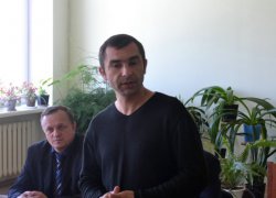 Конференцію відкриває начальник відділу охорони та умов праці управління праці та соціального захисту населення Олександр Пустовий